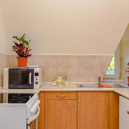 Illes Apartmanok Ii. Hajdúszoboszló Εξωτερικό φωτογραφία